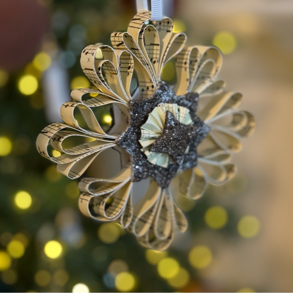 3/ Vintage Pottery Barn Glittered Paper Ornament